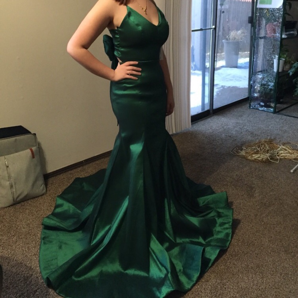 Emerald Green Prom Dress